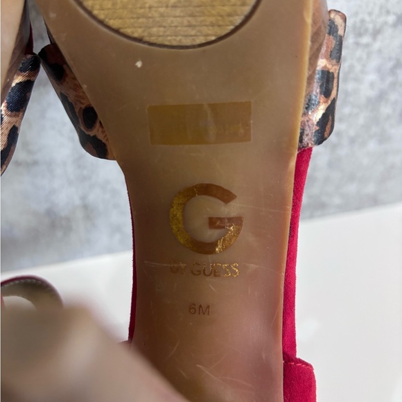 G by Guess Open Toe Red Suede and Leopard Print Heels Gold Buckle Size 6 - Picture 7 of 8